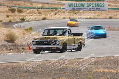 media/Oct-25-2025-West Coast Racing (Sat) [[9fdcbcd09c]]/Novice group/Turn 3/